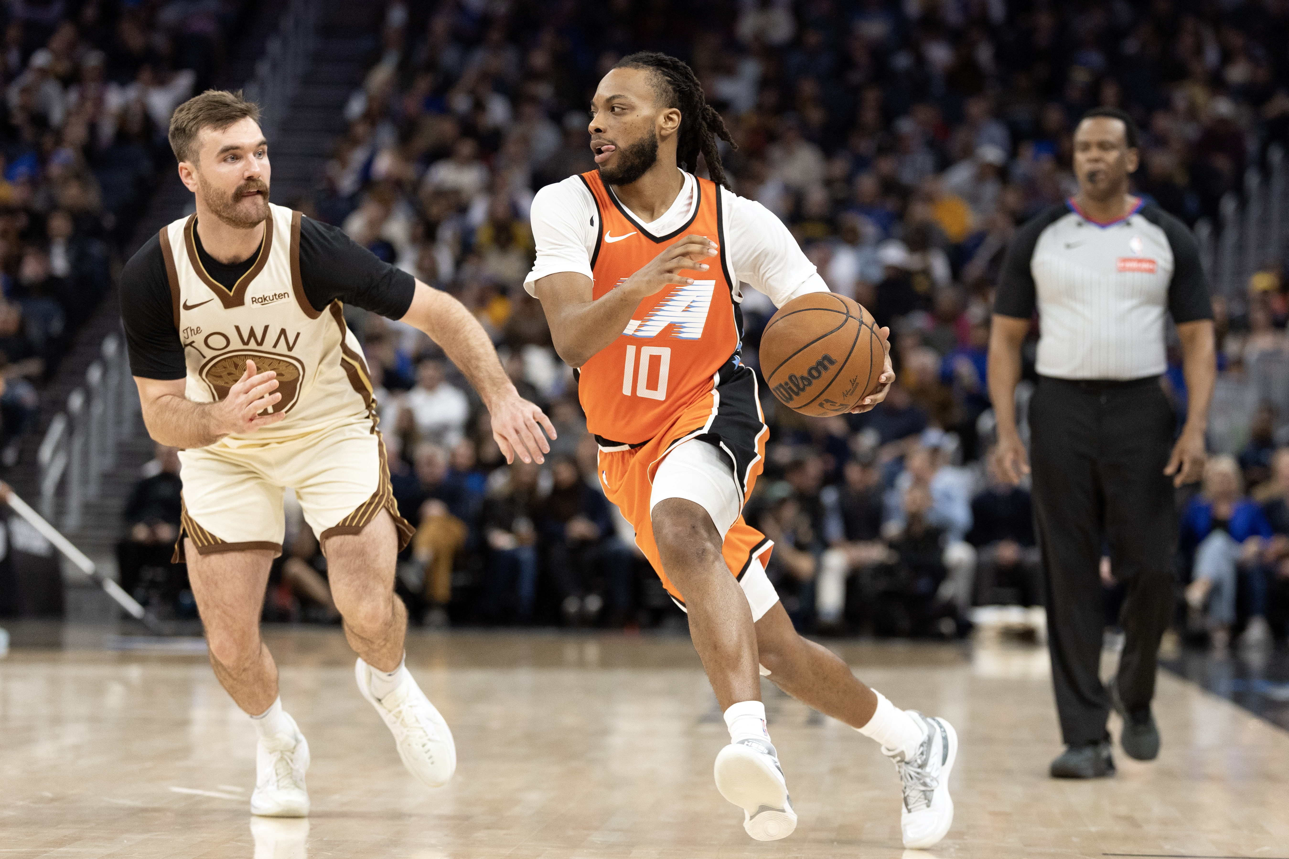 kaiyun-小卡：加兰首秀打得很棒 有侵略性&amp;能投中空位/防中锋时也很积极